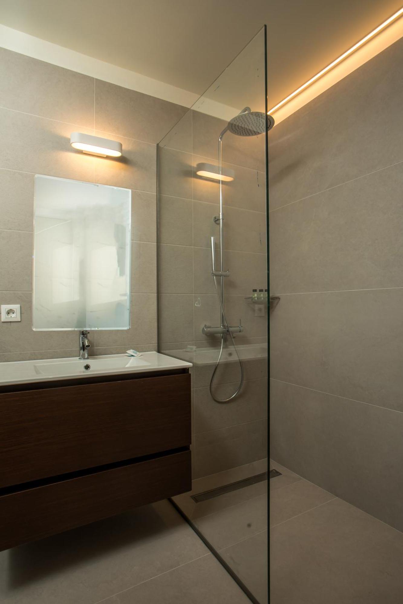 Eden'S Azalea Luxury Suite Rhodes City Екстер'єр фото