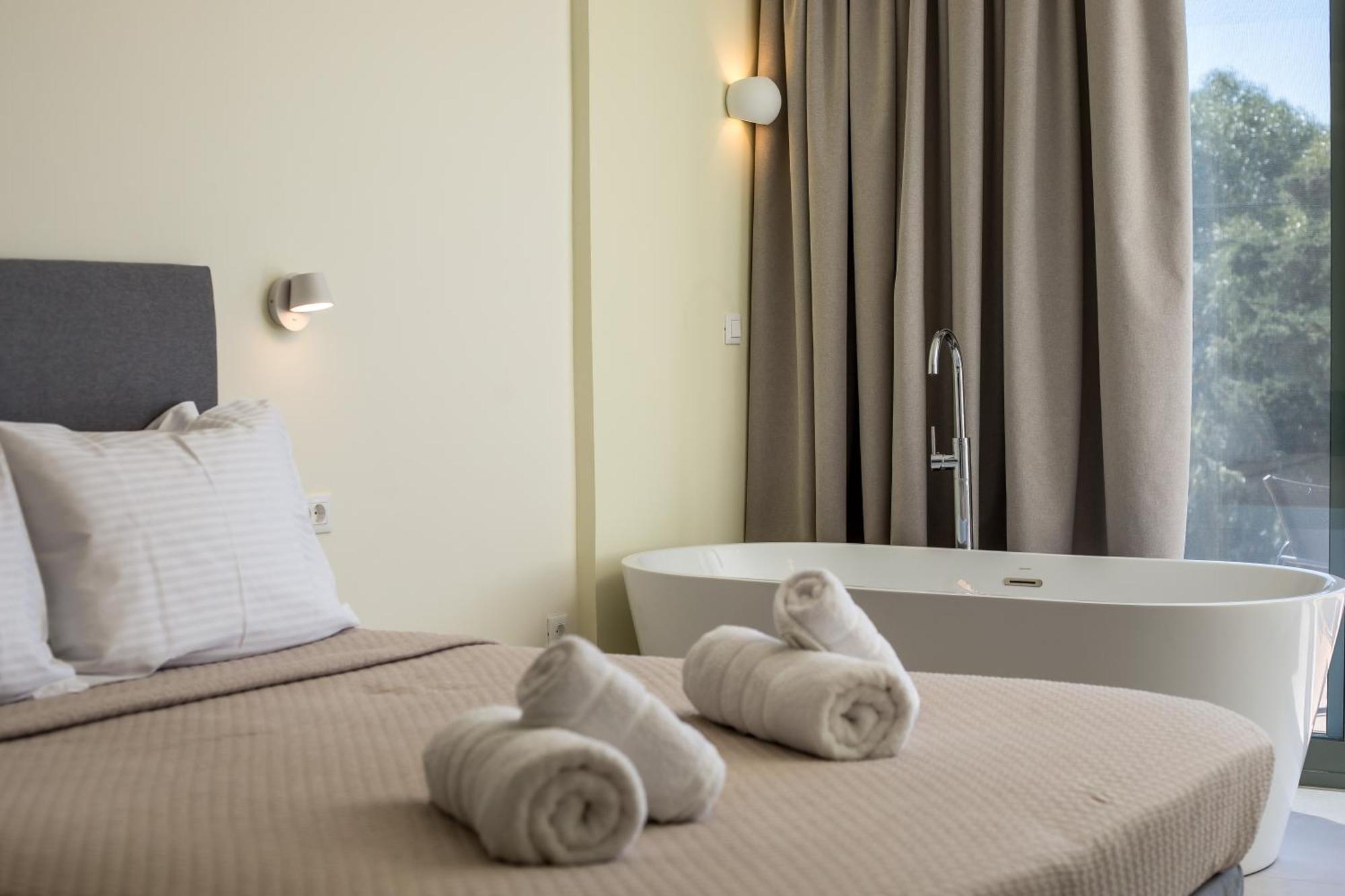 Eden'S Azalea Luxury Suite Rhodes City Екстер'єр фото